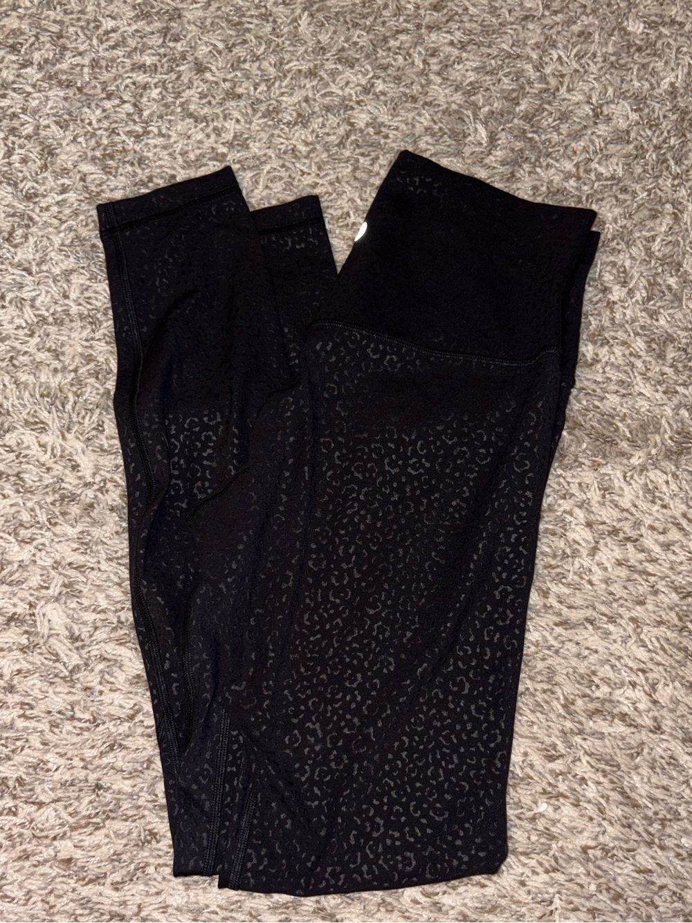 Lululemon Align HR Pant 28” Leopard Daisy Emboss Black - Picture 3 of 5